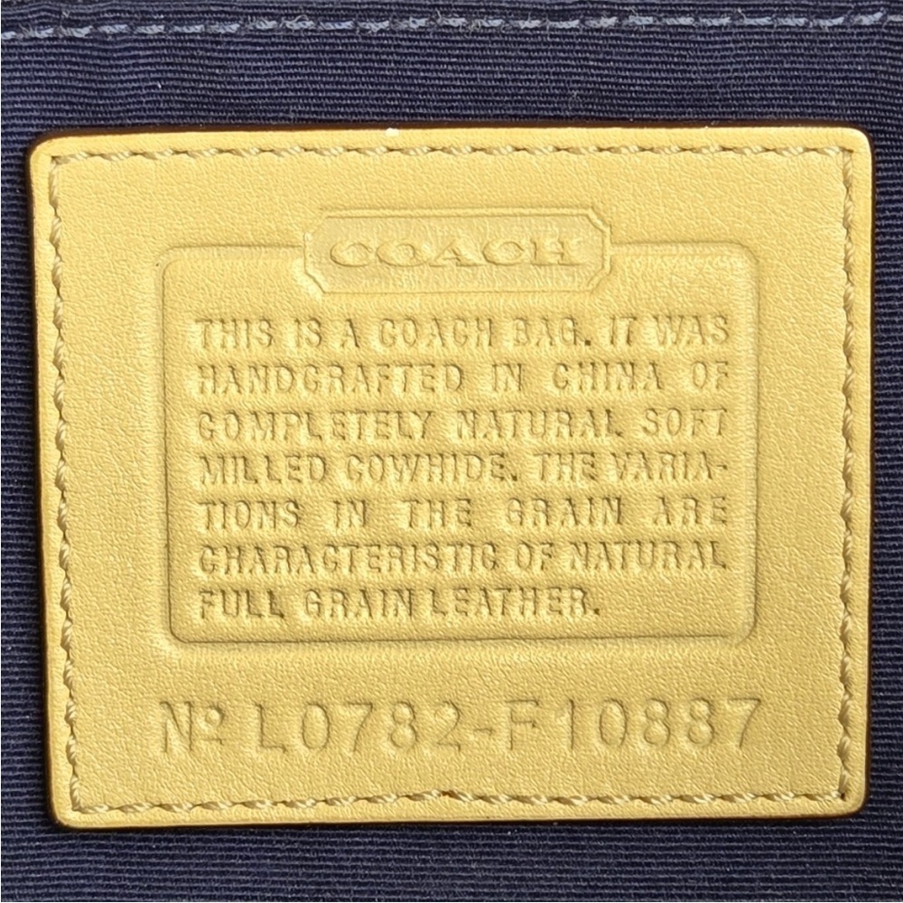 Coach Chelsea Beige Pebbled Leather Zipper Closure Shoulder Bag - Picture 8 of 15